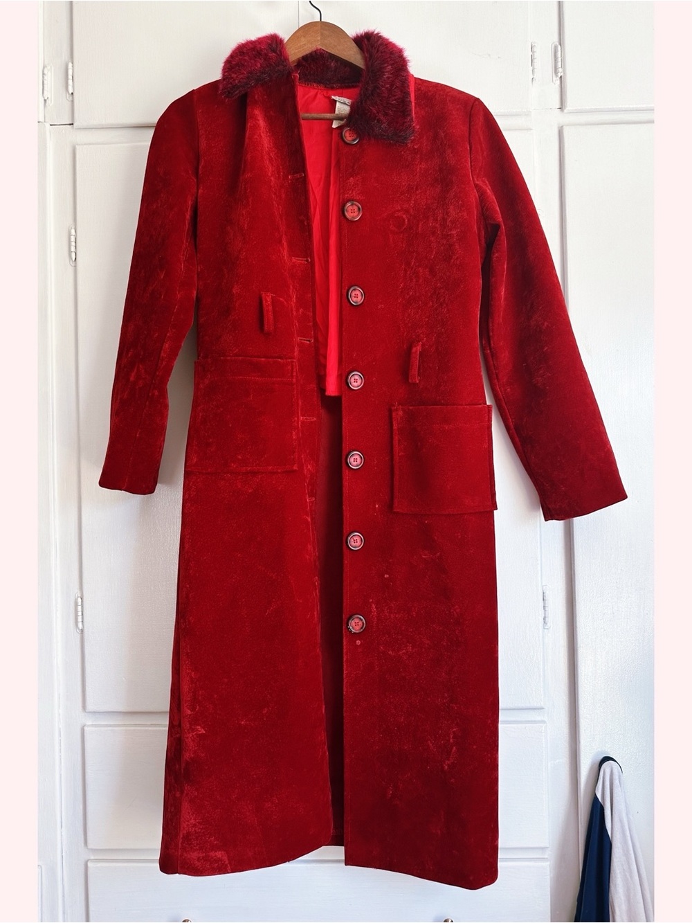 Vintage Red Velvet Long Coat with Fake Fur Collar
